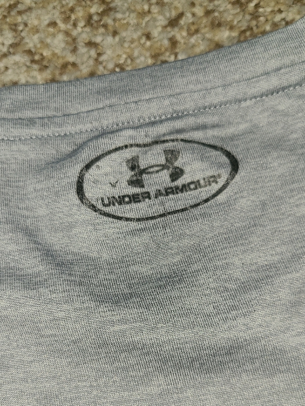 Under Armour Men’s Long Sleeve Performance Tee - Light Gray - Picture 5 of 7